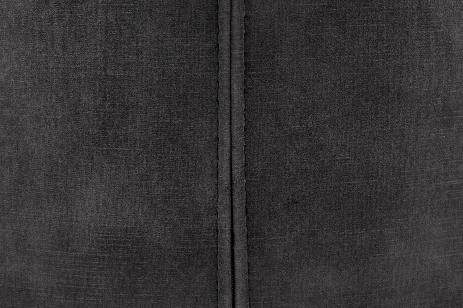 8221070-06