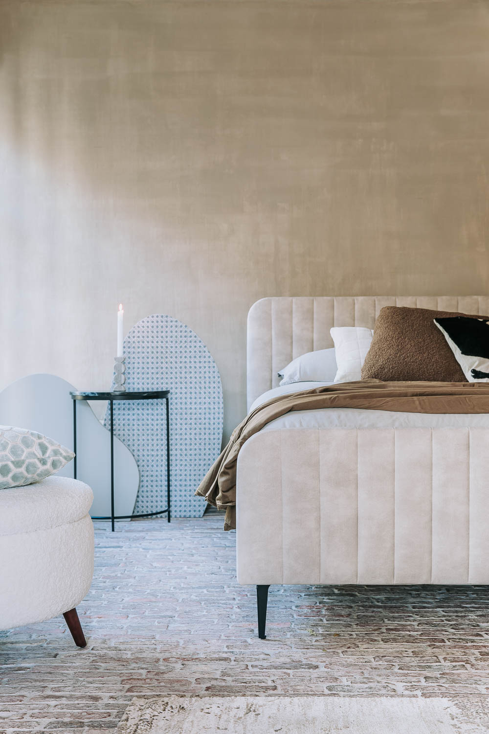 Bedframe Attent