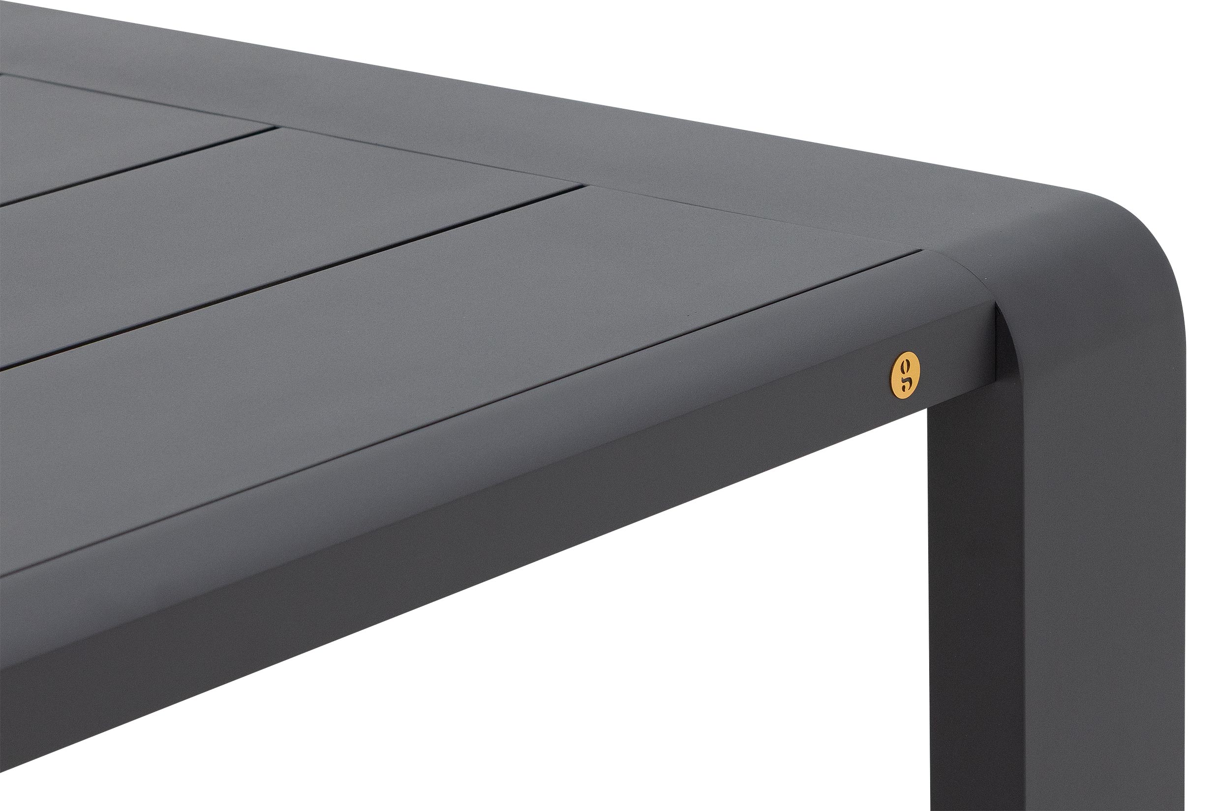 Tuintafel Yngvar
